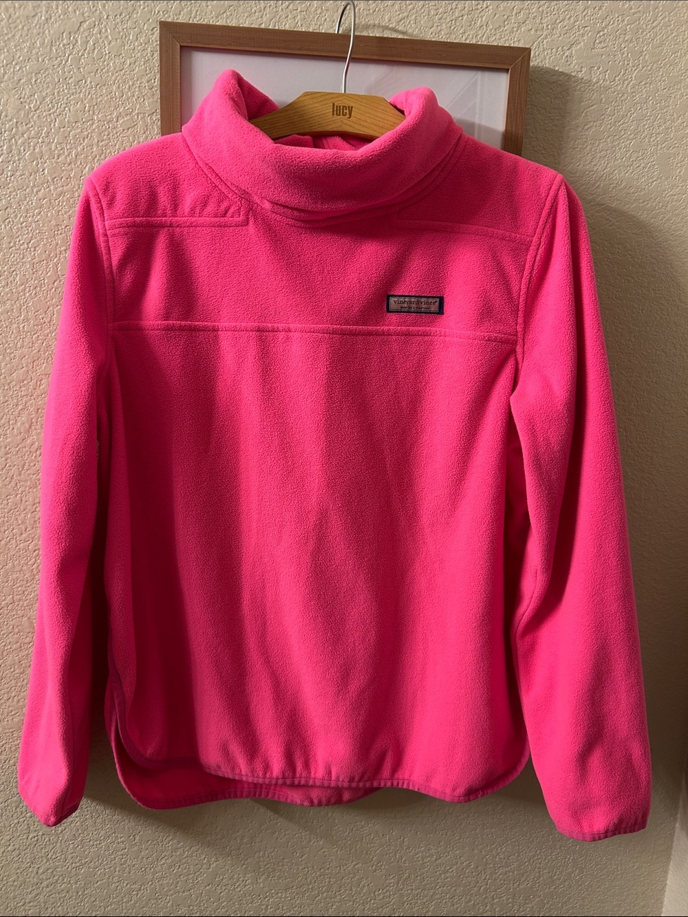 Vineyard Vines Lightweight Polar Fleece
Shep Shirt Knockout Pink Pullover
Medium
